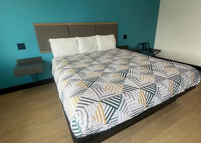 Arlo Motel Near Lax, Sofi Stadium